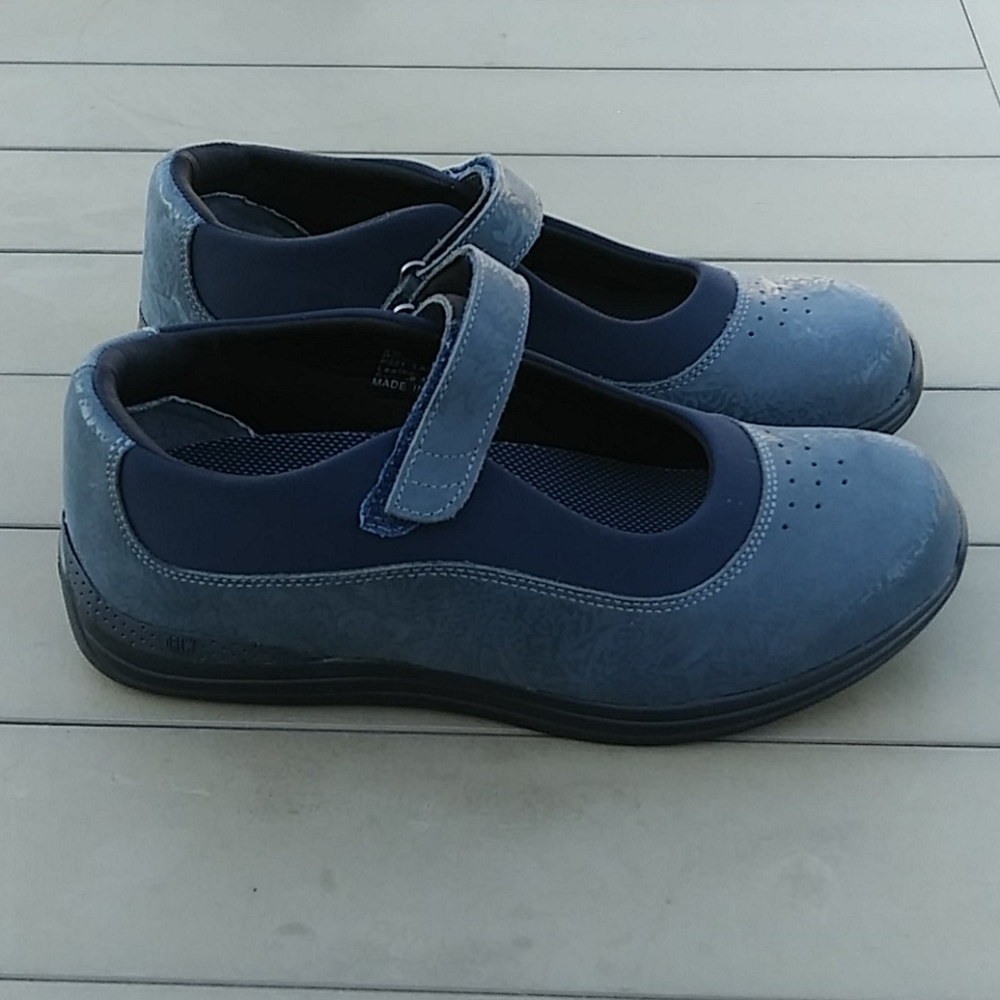 New Drew Mary Jane Shoes View 3